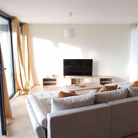Beautiful 2Br/2Bar Apartement In European District Брюксел Екстериор снимка