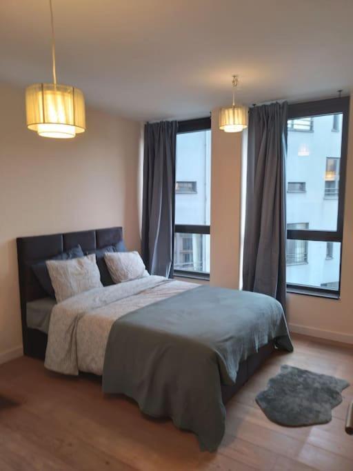 Beautiful 2Br/2Bar Apartement In European District Брюксел Екстериор снимка