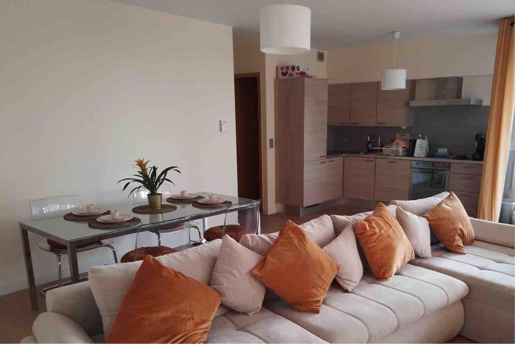 Beautiful 2Br/2Bar Apartement In European District Брюксел Екстериор снимка