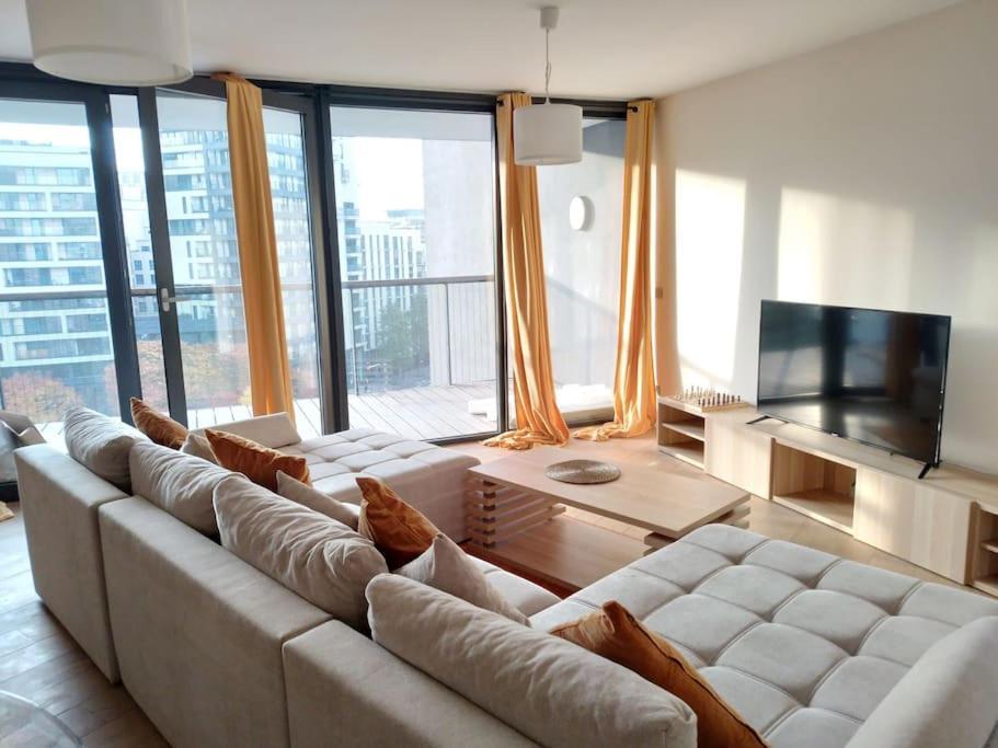 Beautiful 2Br/2Bar Apartement In European District Брюксел Екстериор снимка